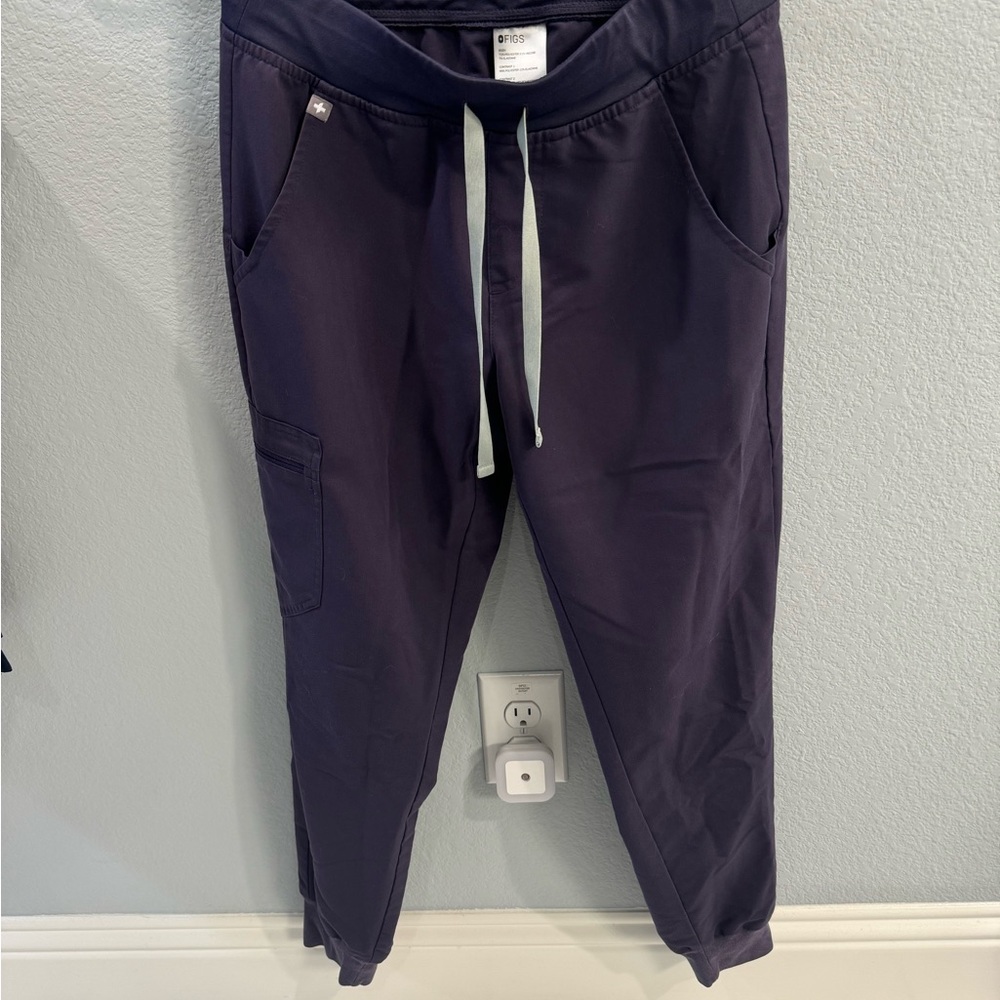 Figs Women's Track Joggers in Dark Navy with Light Gray Drawstrings